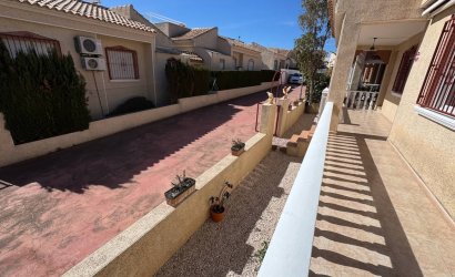 Resale - Villa -
Algorfa - Montemar