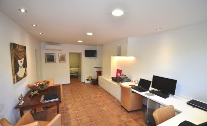 Herverkoop - Villa -
Altea