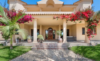 Reventa - Villa -
Elche