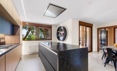 Reventa - Villa -
Elche