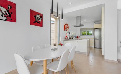 Resale - Villa -
Orihuela Costa - Vistabella