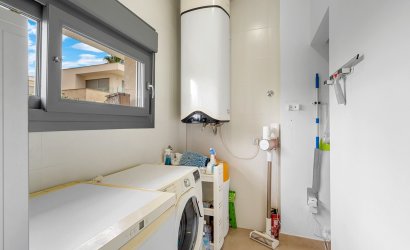 Resale - Villa -
Orihuela Costa - Vistabella