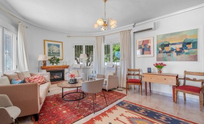 Resale - Villa -
Ciudad Quesada