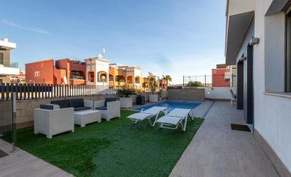 Herverkoop - Villa -
Orihuela Costa - Costa Blanca