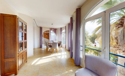 Herverkoop - Villa -
Orihuela Costa - Costa Blanca