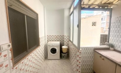 Resale - Apartment -
Torrevieja - Estacion De Autobuses