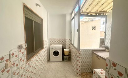 Resale - Apartment -
Torrevieja - Estacion De Autobuses