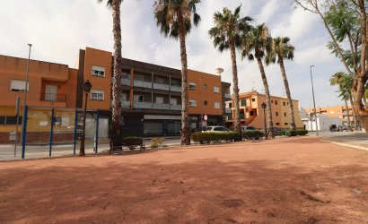 Reventa - Comercial -
Benejuzar - Benejuzar - Town