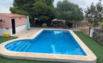 Resale - Country House -
Los Montesinos - La Herrada