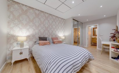 Herverkoop - Apartment -
Torrevieja - Playa del Cura