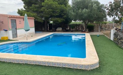 Resale - Country House -
Los Montesinos - La Herrada