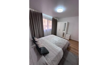 Herverkoop - Apartment -
Torrevieja - Estacion De Autobuses