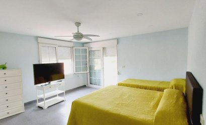 Reventa - Villa -
Orihuela Costa - Cabo Roig