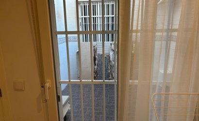 Revente - Apartment -
Torrevieja - Centro