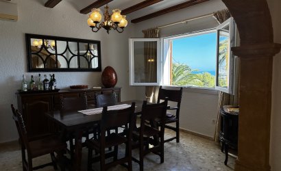 Resale - Villa -
Jávea - Pinosol