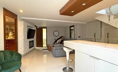 Herverkoop - Villa -
Orihuela Costa - Costa Blanca