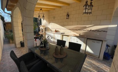 Resale - Villa -
Benijofar - Costa Blanca