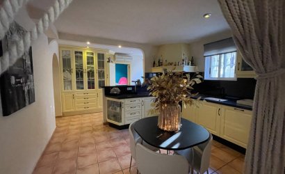 Resale - Villa -
Benijofar - Costa Blanca