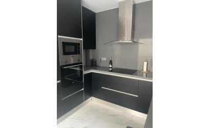 Reventa - Villa -
Villamartin - Costa Blanca