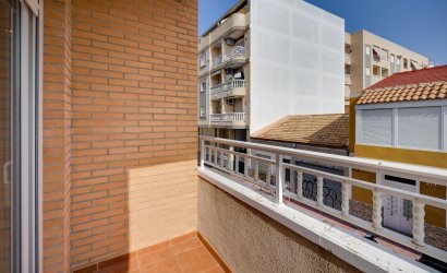 Herverkoop - Apartment -
Torrevieja - Centro