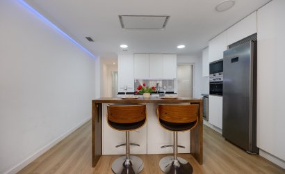 Herverkoop - Apartment -
Torrevieja - Centro