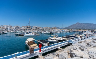 Resale - Apartment -
Marbella - Puerto Banús