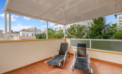 Reventa - Adosado -
Orihuela Costa - Villamartín