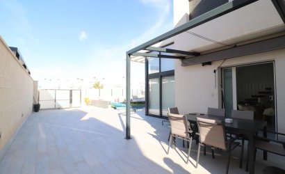 Herverkoop - Villa -
Orihuela Costa - Costa Blanca