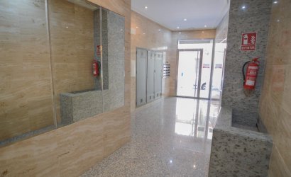 Resale - Apartment -
Torrevieja - Playa del Cura