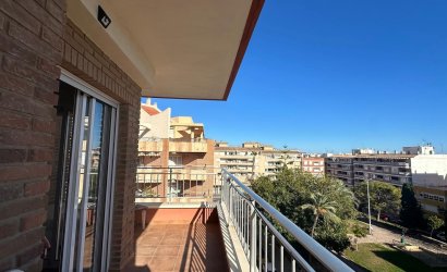 Herverkoop - Apartment -
Torrevieja - Estacion De Autobuses