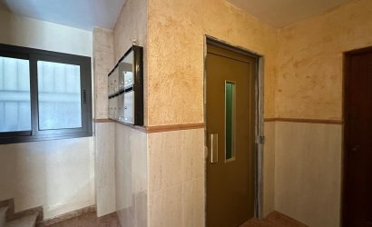 Herverkoop - Apartment -
Torrevieja - Estacion De Autobuses