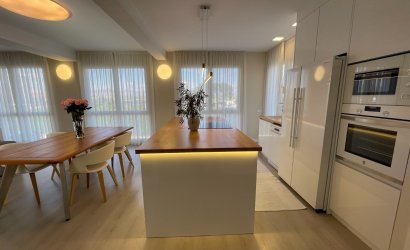 Revente - Villa -
Orihuela - Inland