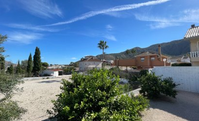 Revente - Villa -
Orihuela - Inland