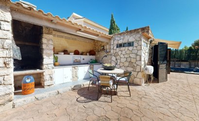 Resale - Villa -
San Juan - San Juan de Alicante