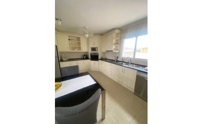 Herverkoop - Villa -
Algorfa - Inland