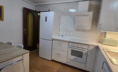 Herverkoop - Apartment -
Torrevieja - Centro
