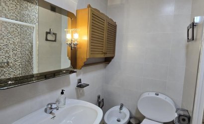 Herverkoop - Apartment -
Torrevieja - Centro