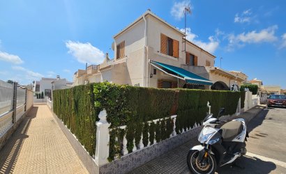 Resale - Townhouse -
Playa Flamenca - Serena