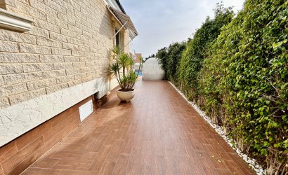 Herverkoop - Villa -
Torrevieja - Costa Blanca