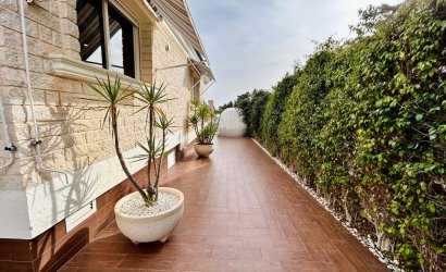 Herverkoop - Villa -
Torrevieja - Costa Blanca