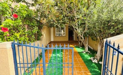 Reventa - Duplex -
Torrevieja - Costa Blanca