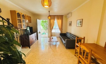 Reventa - Duplex -
Torrevieja - Costa Blanca