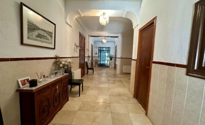 Revente - Villa -
Torre Del Rico - Inland