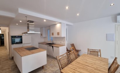 Revente - Apartment -
Torrevieja