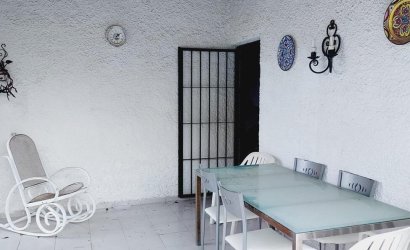 Resale - Villa -
Orihuela Costa - Punta Prima