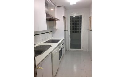 Resale - Apartment -
Marbella - Nueva Andalucía