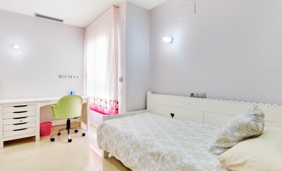 Reventa - Apartment -
Torrevieja - Center