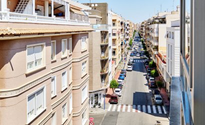 Resale - Apartment -
Torrevieja - Center