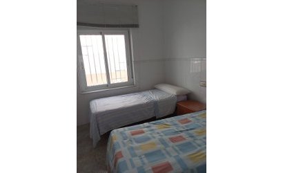 Herverkoop - Town House -
Pilar de la Horadada - Torre De La Horadada