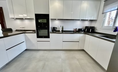 Herverkoop - Villa -
Cabo Roig - Costa Blanca